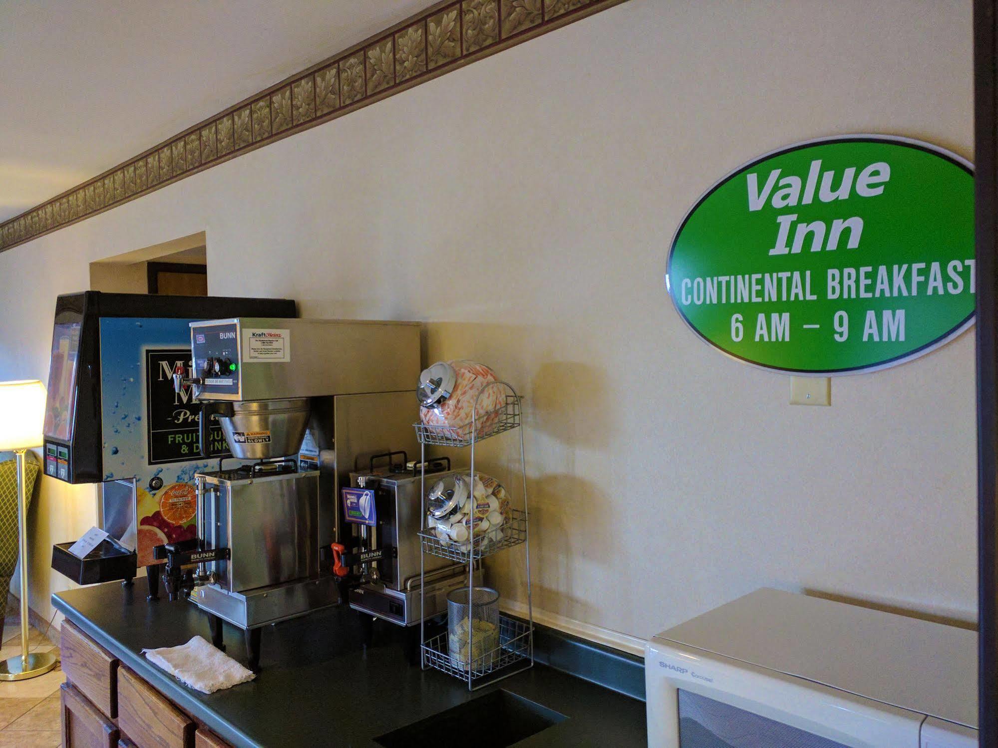 Value Inn Harrisburg-York Valley Green ภายนอก รูปภาพ