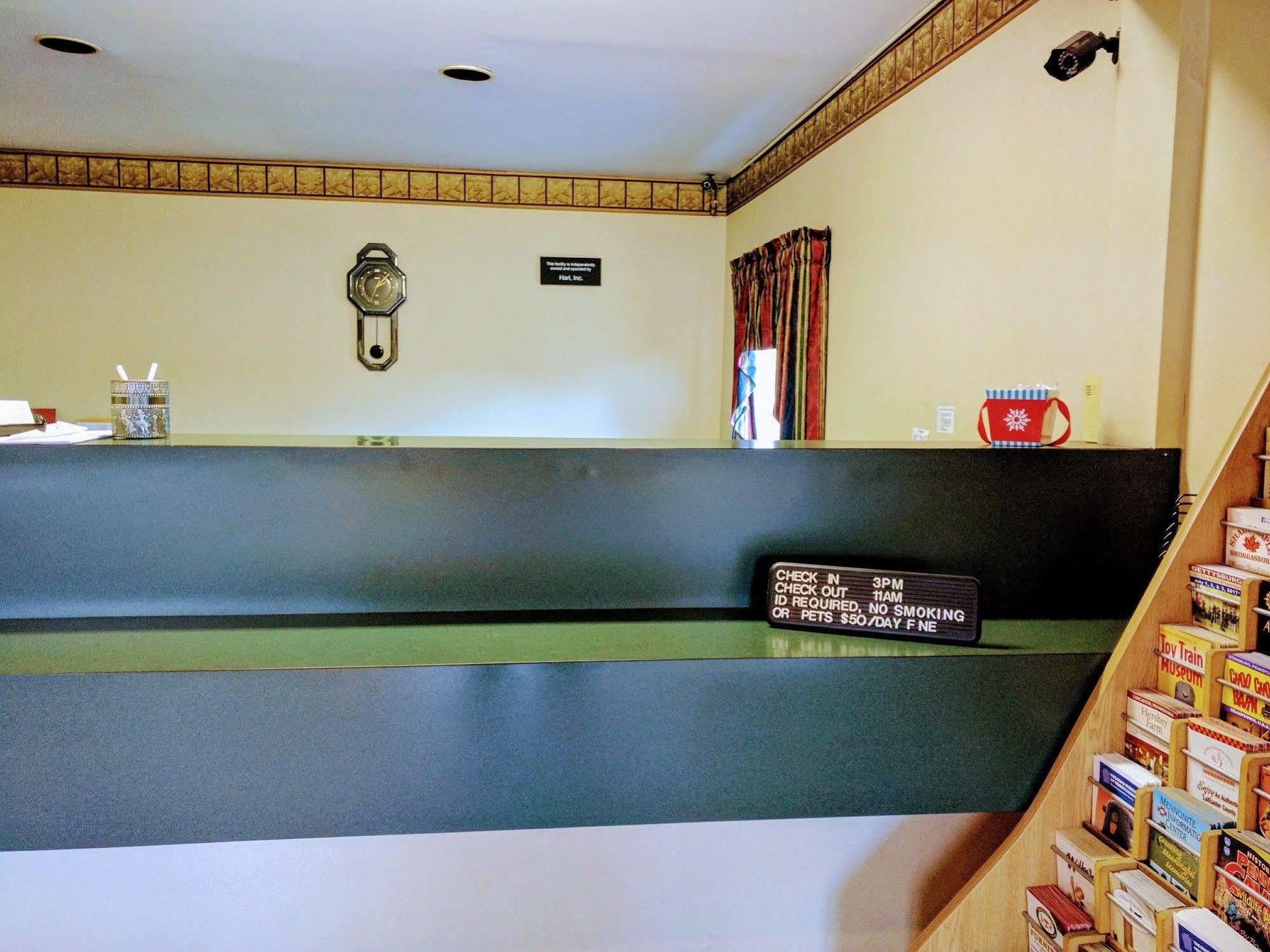 Value Inn Harrisburg-York Valley Green ภายนอก รูปภาพ